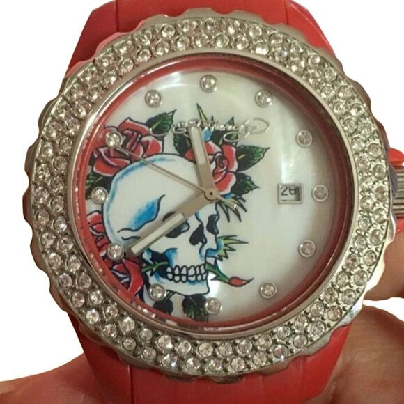 NIB Ed Hardy Love Kills Slowly Watch Swarovski Crystals & Red Pink Band Y2K - Picture 5 of 14
